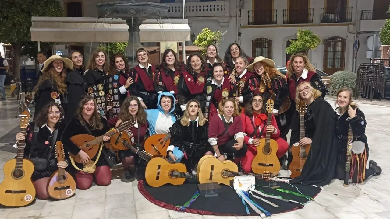 Oro en M&aacute;laga para la tuna femenina de la Universidad de Le&oacute;n. | ULE