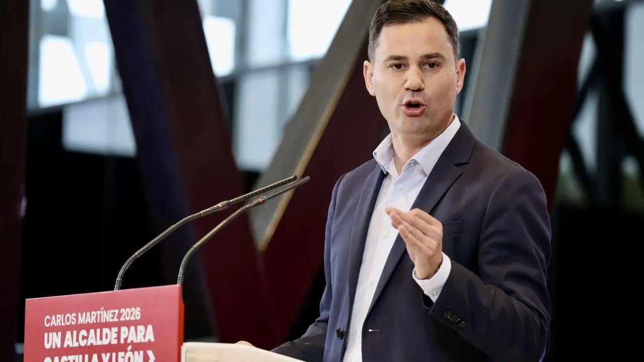 Campillo - ICAL - La secretaria de Organizaci&oacute;n y Acci&oacute;n Electoral del PSOE, Rebeca Torr&oacute;; el secretario general del PSCyL, Carlos Mart&iacute;nez y el secretario provincial del PSOE en Le&oacute;n, Javier Alfonso Cend&oacute;n - Archivo