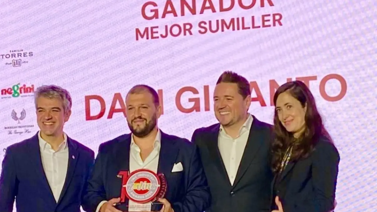 Daniel Giganto, sumiller y jefe de sala del restaurante Muna de Ponferrada.