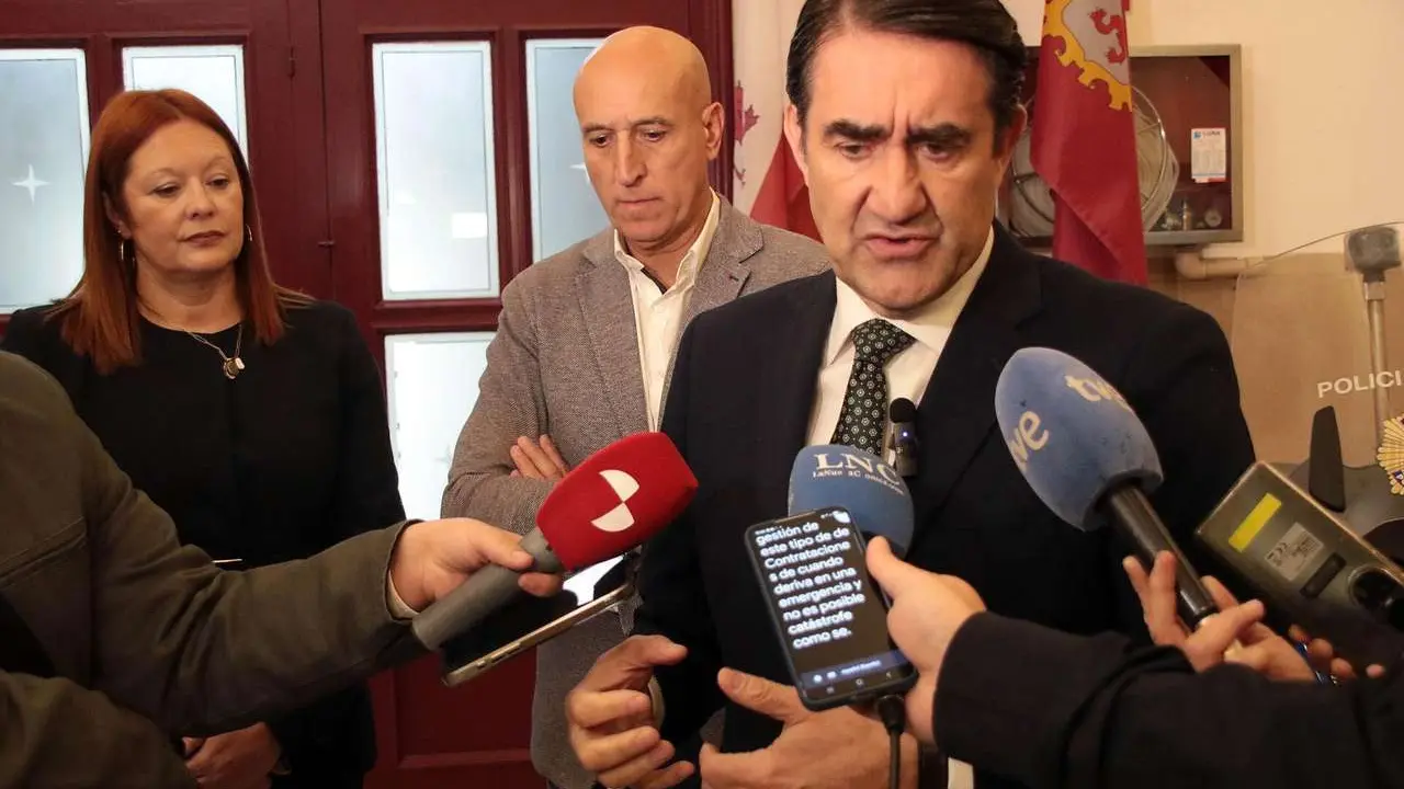Diez y Su&aacute;rez-Qui&ntilde;ones en una imagen de archivo. | ICAL