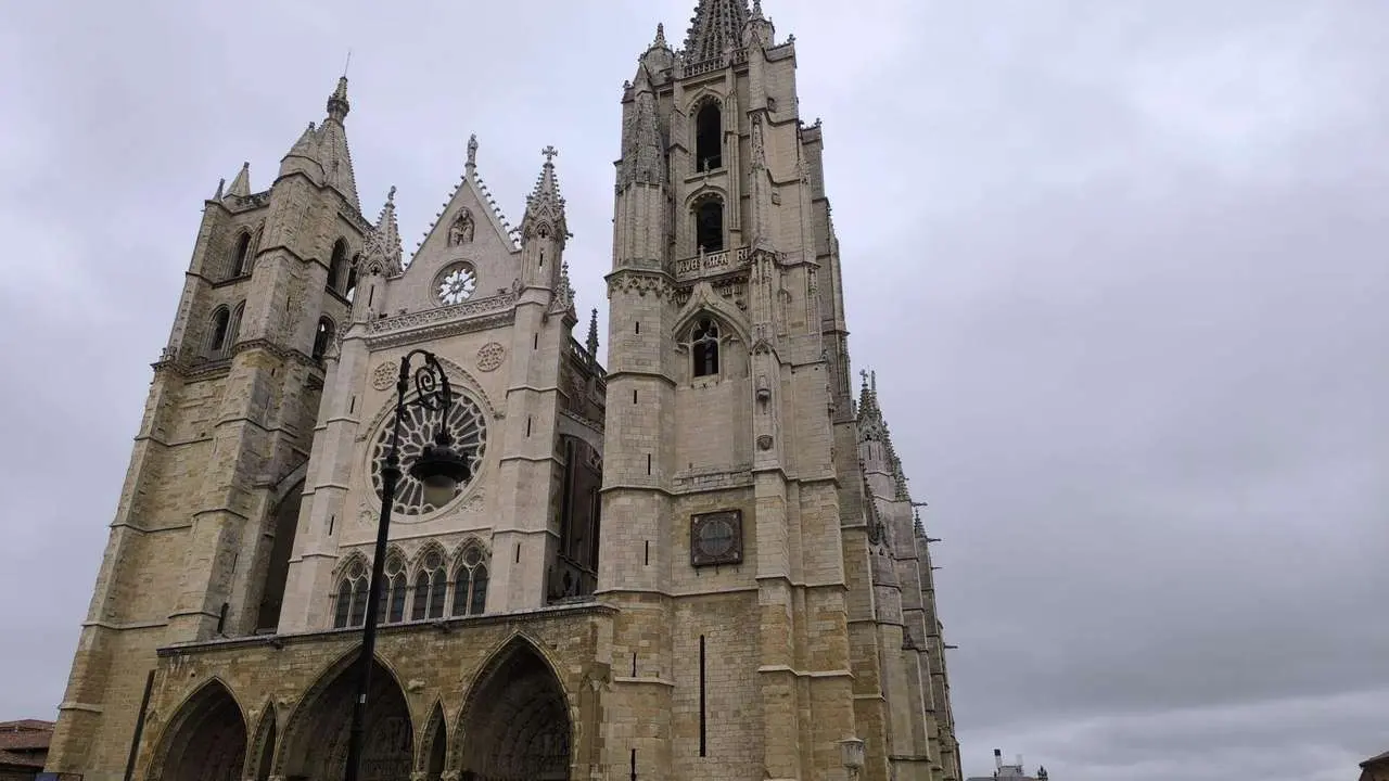 Le&oacute;n24horas