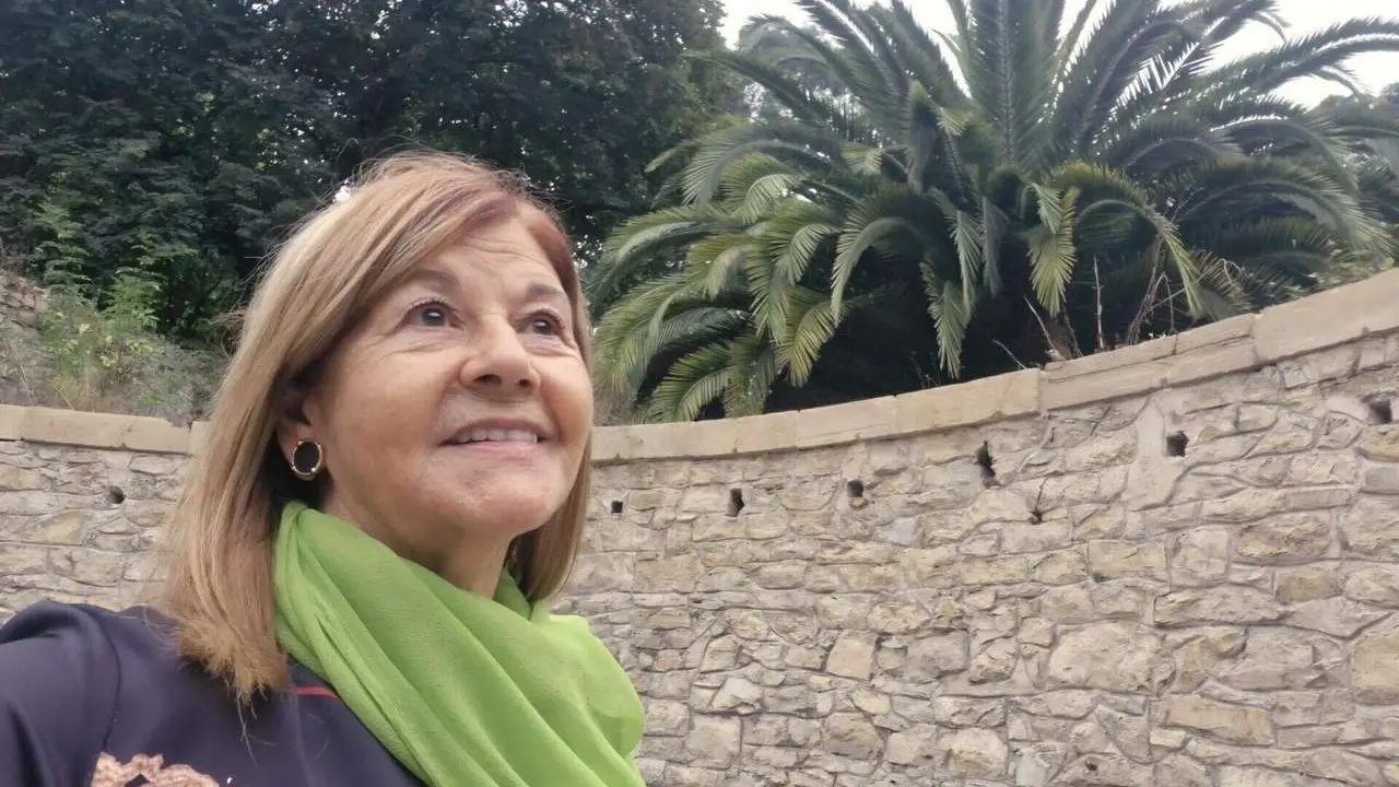 La escritora asturiana Mar&iacute;a Teresa &Aacute;lvarez presenta su libro en Valencia de don Juan. 