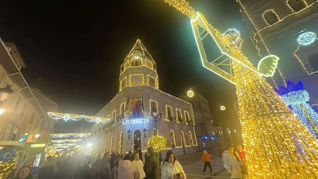 Luces de Navidad de La Ba&ntilde;eza. Le&oacute;n 24 horas.