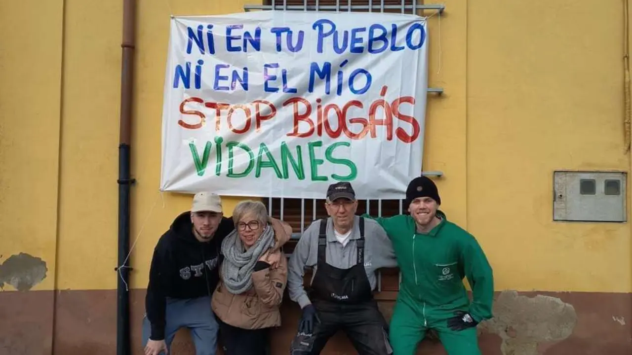 ESLAVIDA.