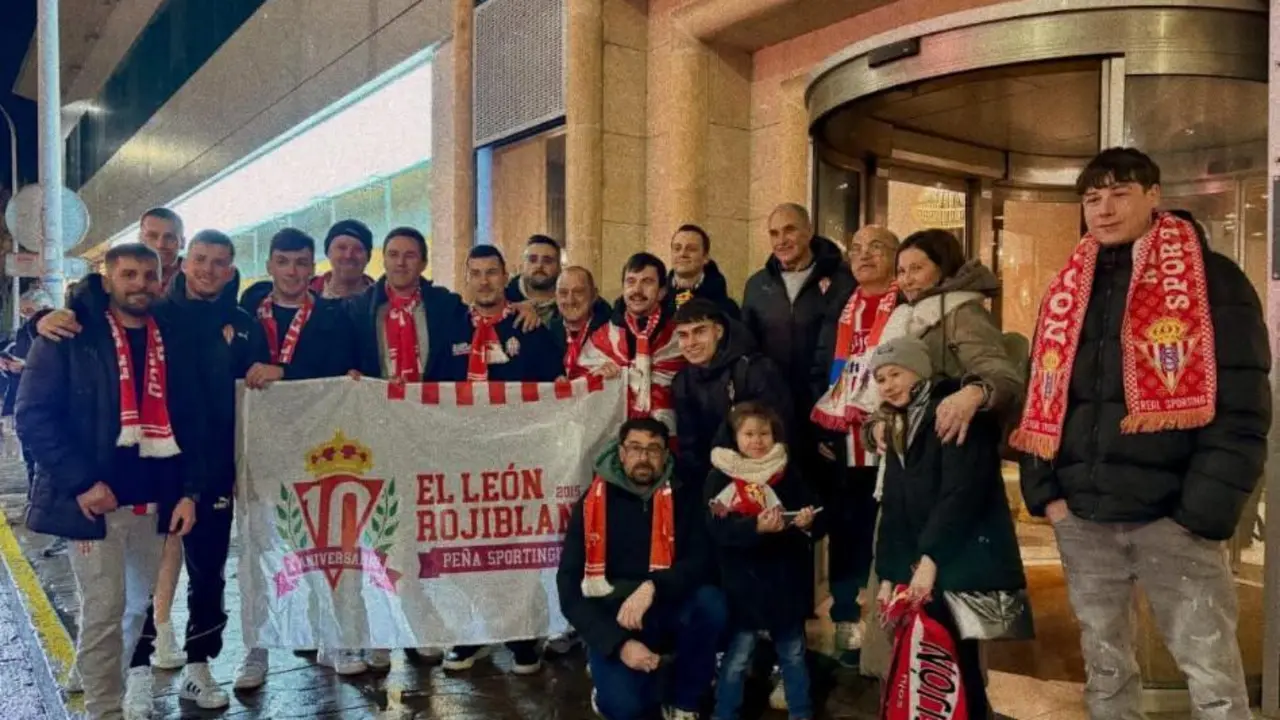 Los aficionados del Sporting recibieron ayer al conjunto visitante