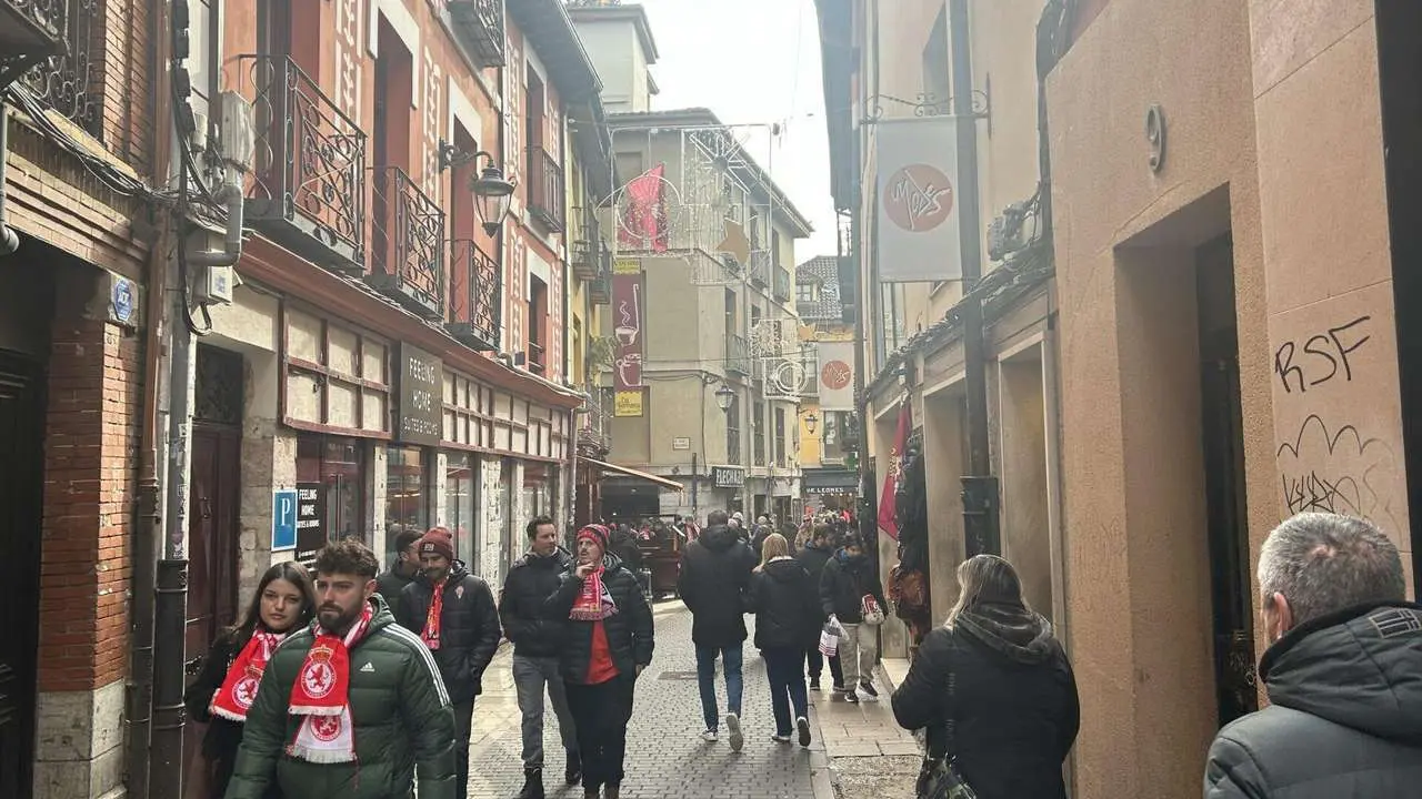 Le&oacute;n 24 horas.