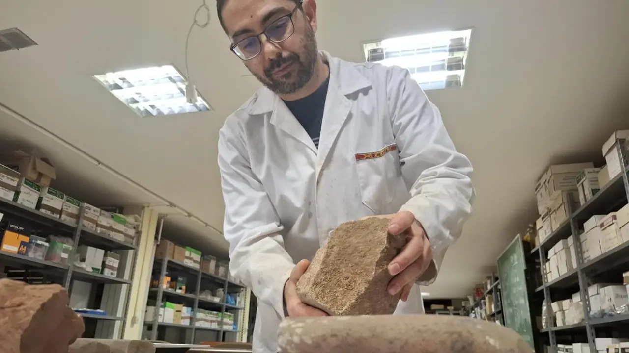 Los trabajos arqueol&oacute;gicos, realizados por el grupo de investigaci&oacute;n Historia y Arqueolog&iacute;a de la ULE, han permitido documentar un edificio de culto.