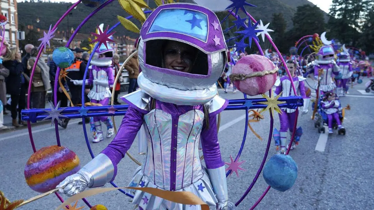 Desfile de Carnaval de Ponferrada. ICAL.