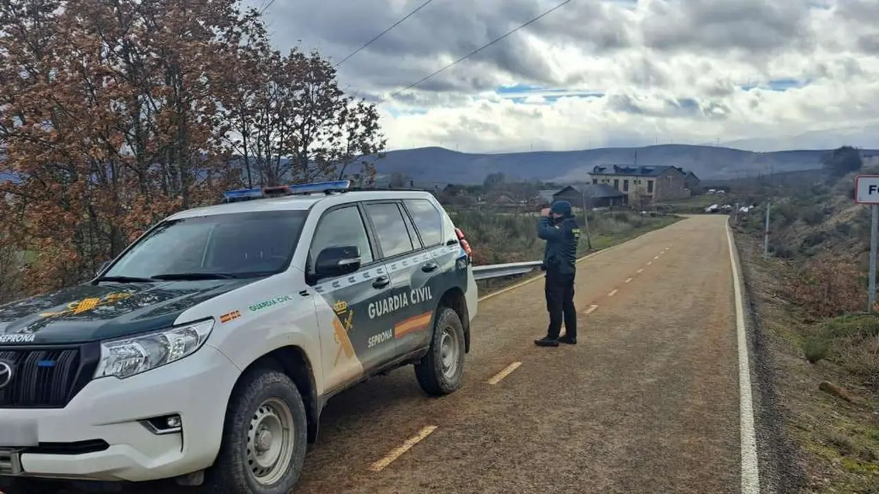 Imagen de archivo - Guardia Civil b&uacute;squeda desaparecido