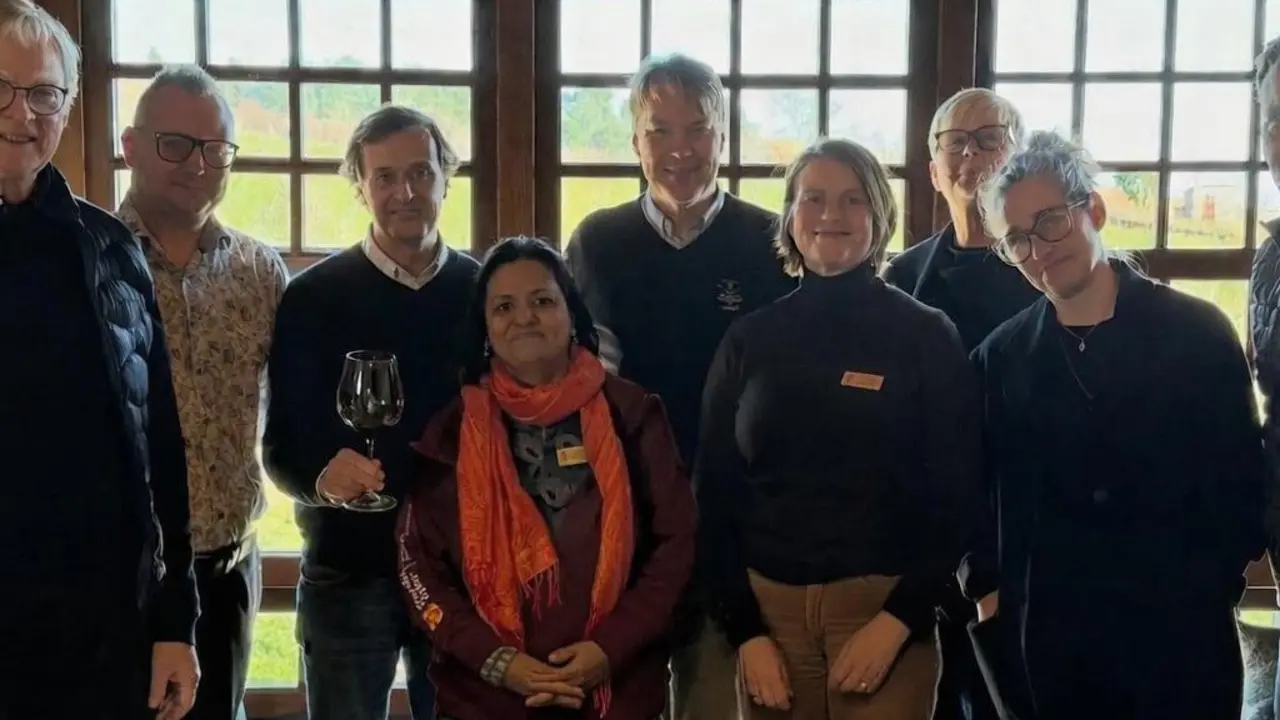 Miembros de la asociaci&oacute;n Munsk&auml;nkarna  durante su reciente visita al Bierzo.