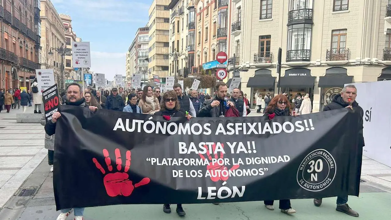 Manifestaci&oacute;n a favor de los aut&oacute;nomos. | LE&Oacute;N24HORAS