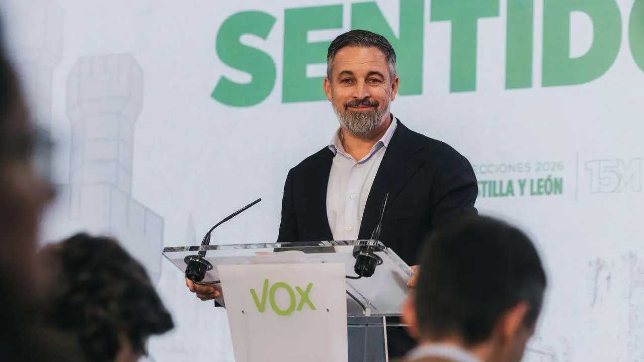 El presidente de Vox, Santiago Abascal,  durante la rueda de prensa ofrecida en la sede de Vox en Madrid. ICAL