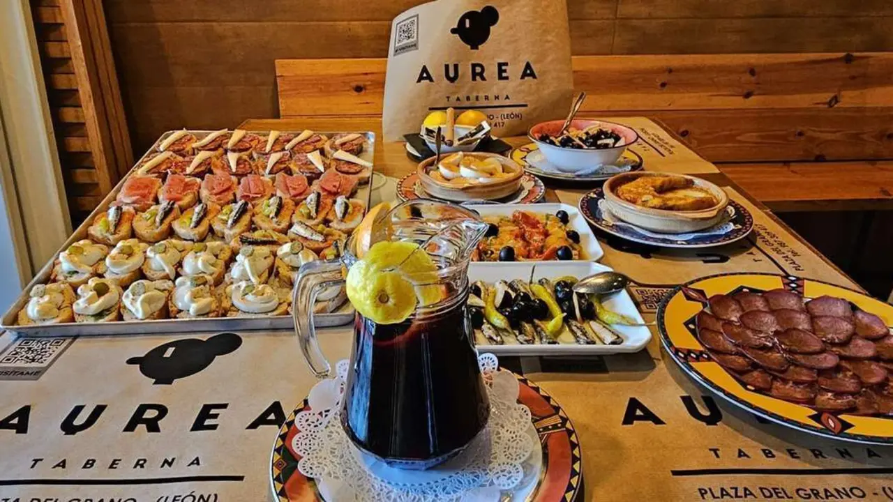 Taberna &Aacute;urea. 24Siete Producciones