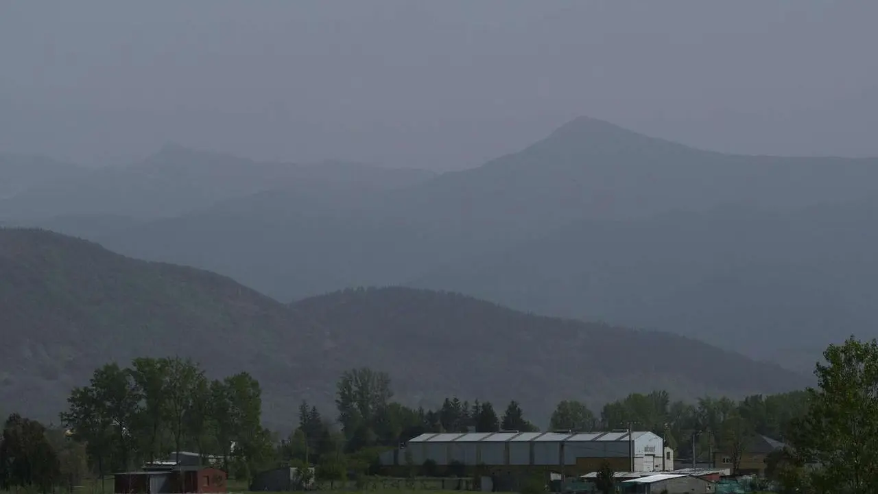 Calima en el Bierzo. C&eacute;sar  S&aacute;nchez