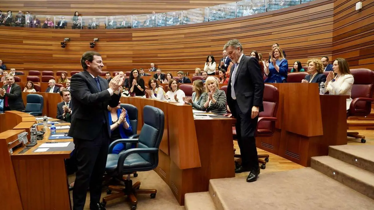Sesi&oacute;n constitutiva de las Cortes de Castilla y Le&oacute;n de la XII Legislatura. Leticia P&eacute;rez