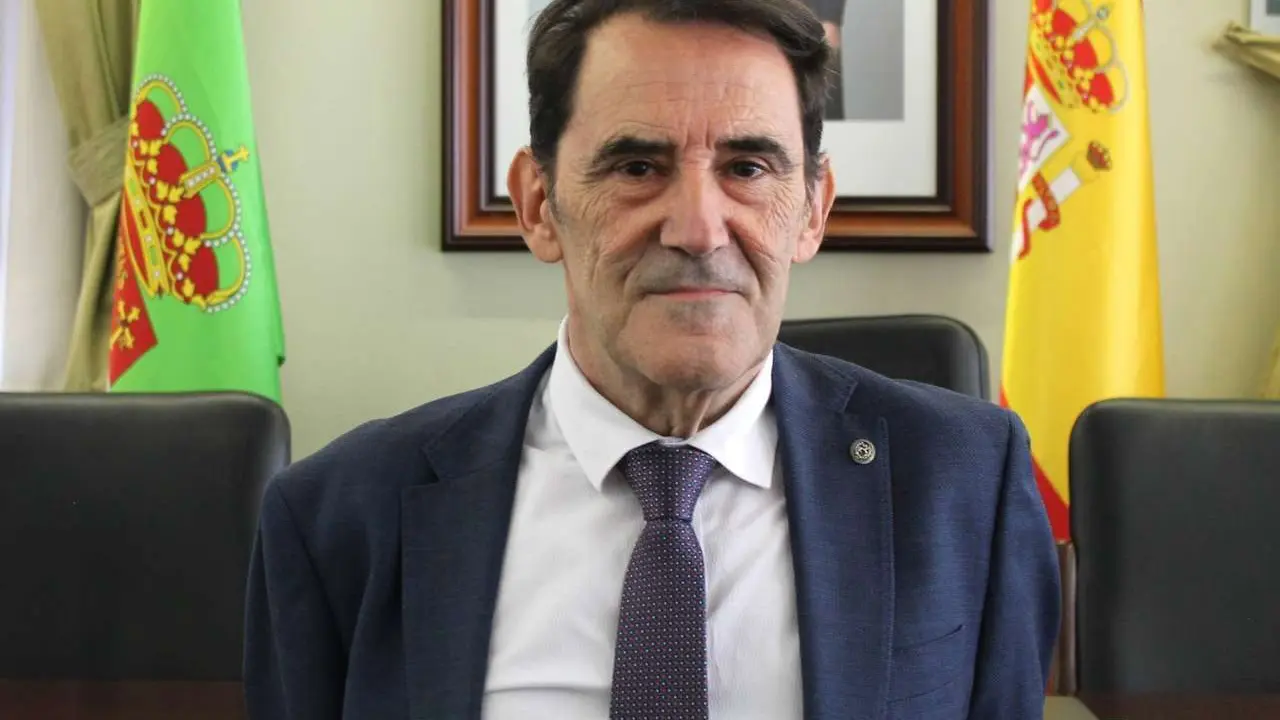 Jos&eacute; Gabriel Fern&aacute;ndez, Decano de Veterinaria de la ULE