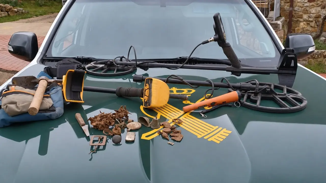 Imagen del Seprona de la Guardia Civil con el material incautado