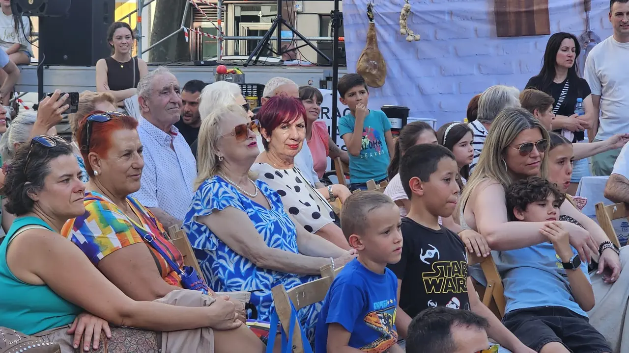 Fiestas de San Juan y San Pedro - XVIII Encuentro Vecinal 6