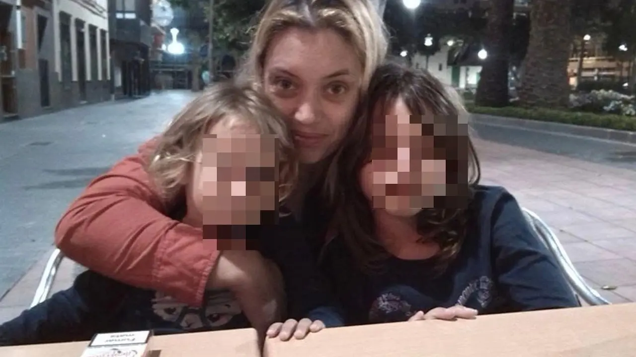 Marianna R.O. falleci&oacute; el 22 de junio de 2025 al salir de una barbacoa con amigos en Villaobispo. Se investiga qui&eacute;n y c&oacute;mo la mat&oacute; y si fue atropellada.