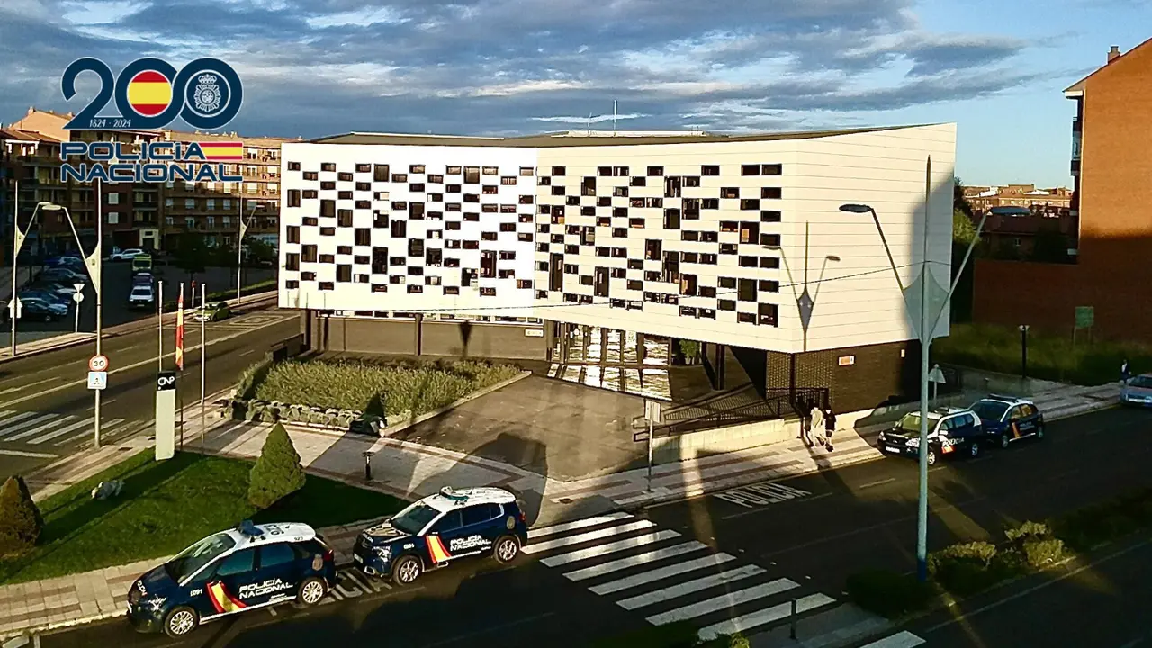 Polic&iacute;a Nacional
