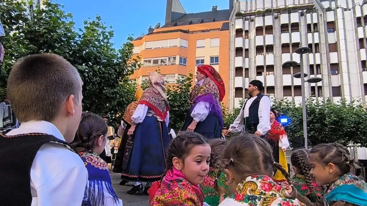 Bailes regionales Andadura  (6)