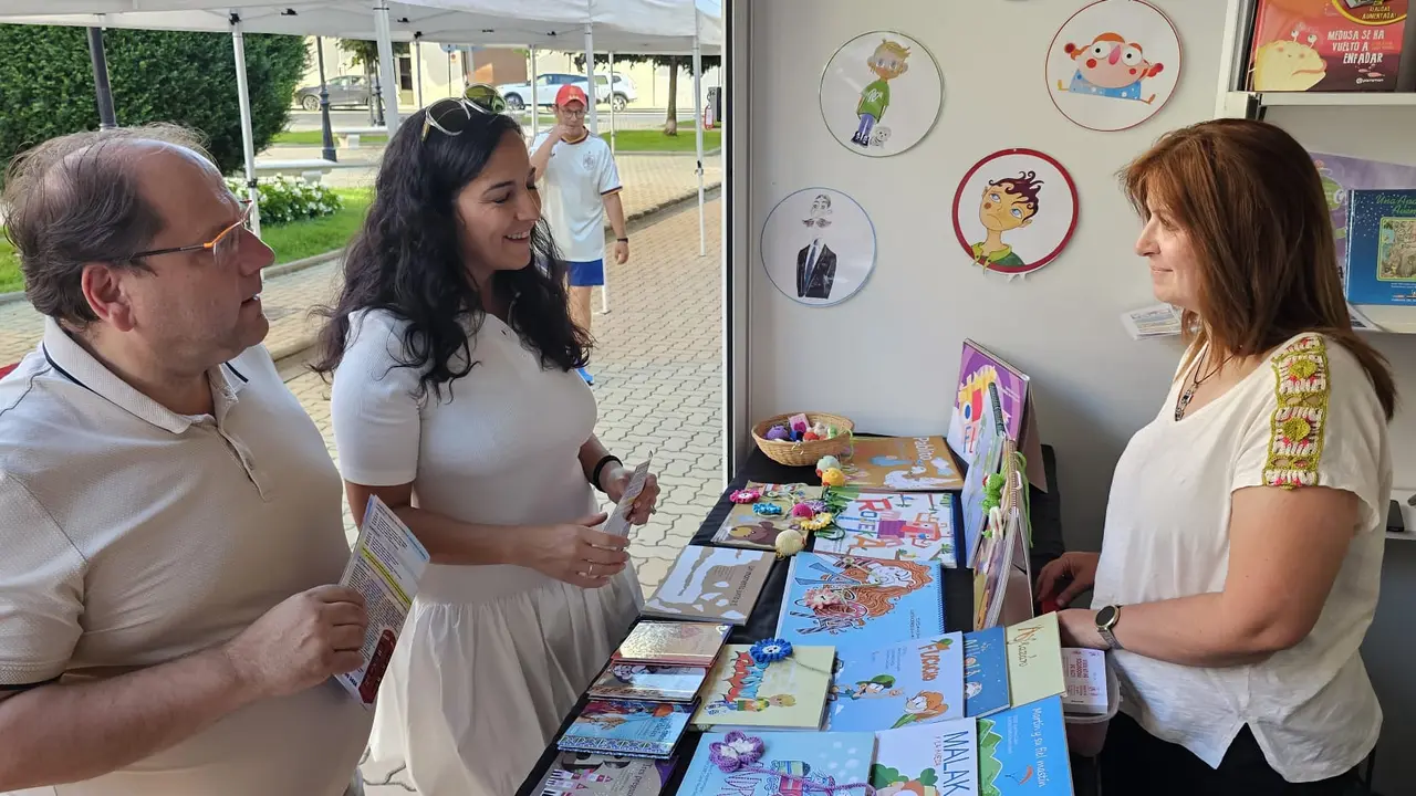 Feria del Libro de La Ba&ntilde;eza . Leon24Horas 4