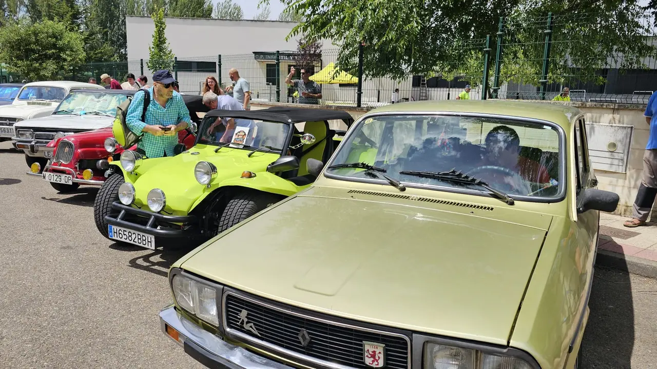 Concentraci&oacute;n de coches cl&aacute;sicos y Feria del Vino y el Queso de Carbajal de la Legua 2026 - Le&oacute;n24horas