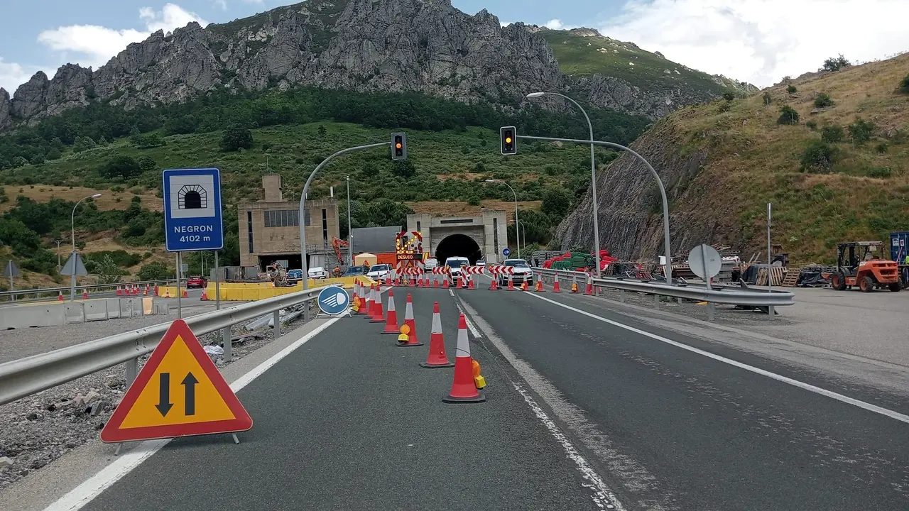 Cortes por las obras en el T&uacute;nel del Negr&oacute;n