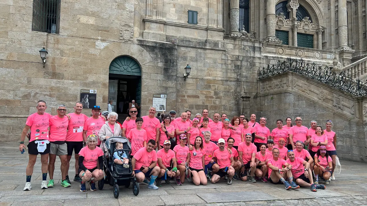 Corregrinos llegan a Santiago