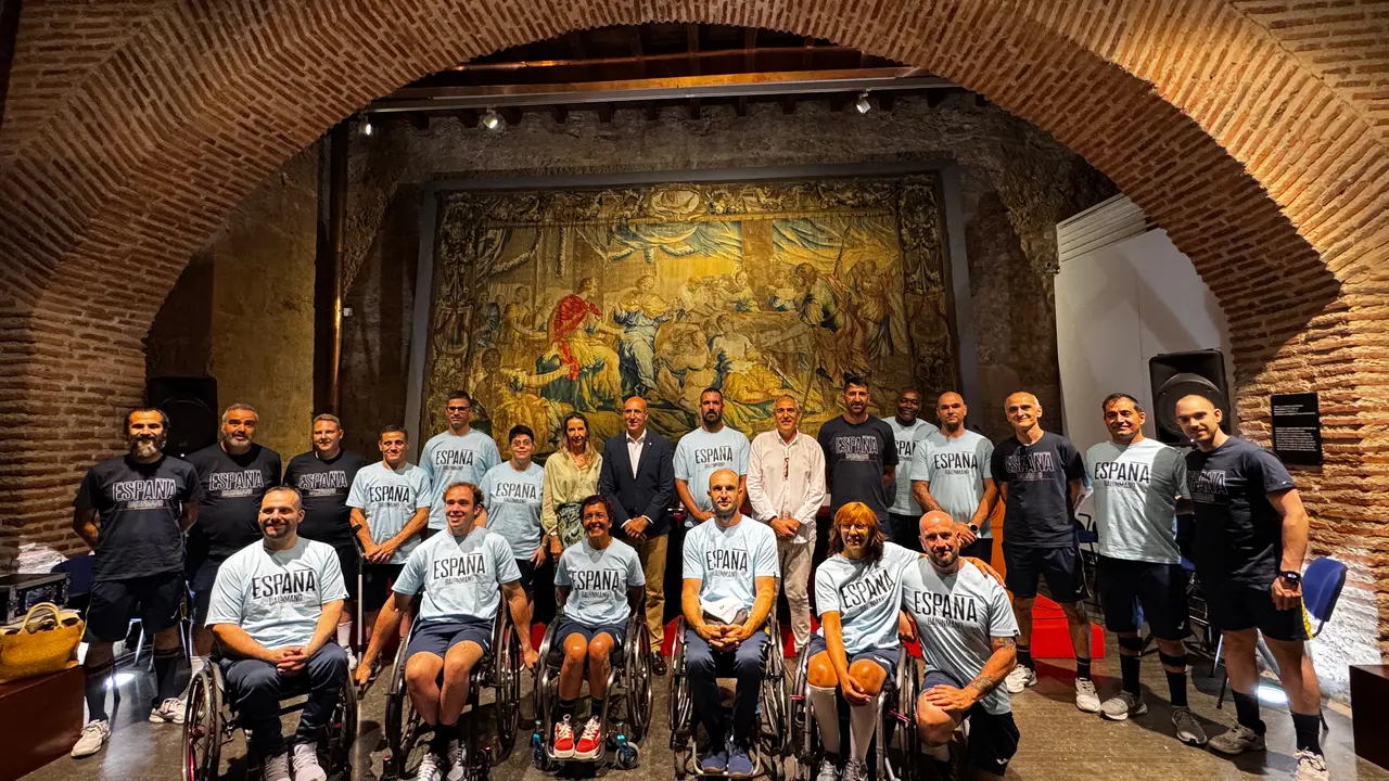 Recepci&oacute;n Selecci&oacute;n Espa&ntilde;ola de Balonmano en Silla de Ruedas