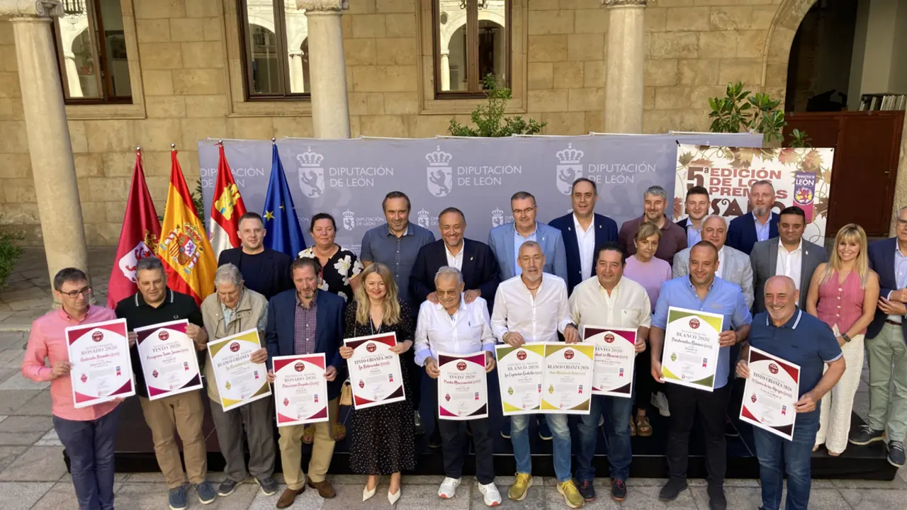 El Palacio de los Guzmanes acogi&oacute; este viernes la entrega de los Premios Pisado. | ICAL