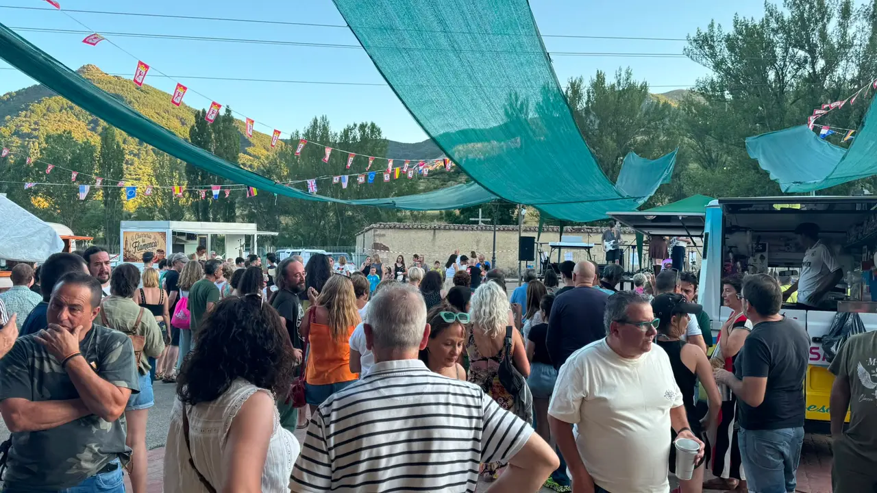 Feria de la cerveza de C&aacute;rmenes. Segunda edici&oacute;n Campbeer