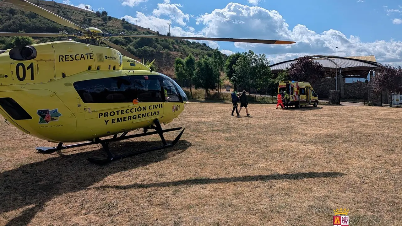 Rescate esta ma&ntilde;ana de una monta&ntilde;era indispuesta en el Ver&oacute;n del Corbo, en Posada de Valde&oacute;n.