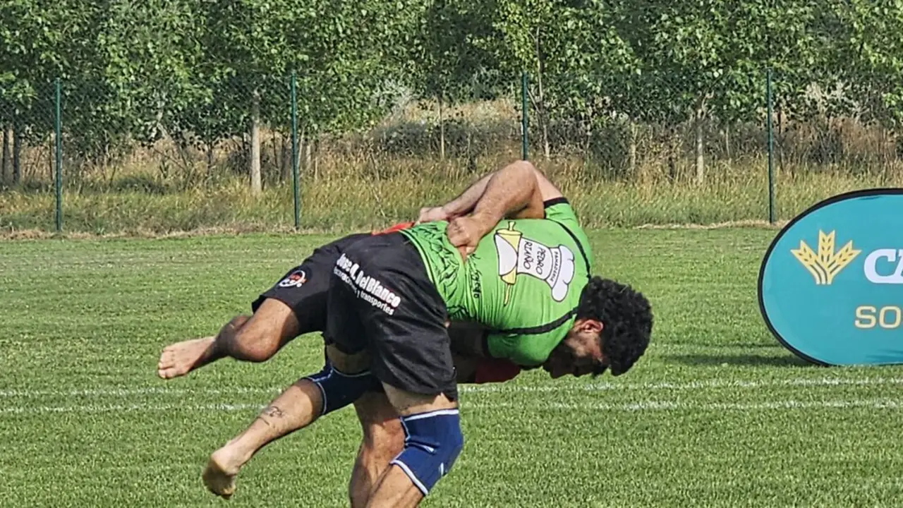 Corro de lucha leonesa de Villafa&ntilde;e 18 07 2026 (16)