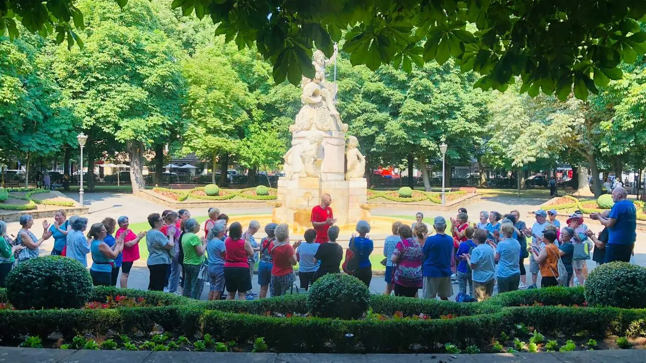 Actividad del Ayuntamiento de Le&oacute;n 'Act&iacute;vate' para mayores.