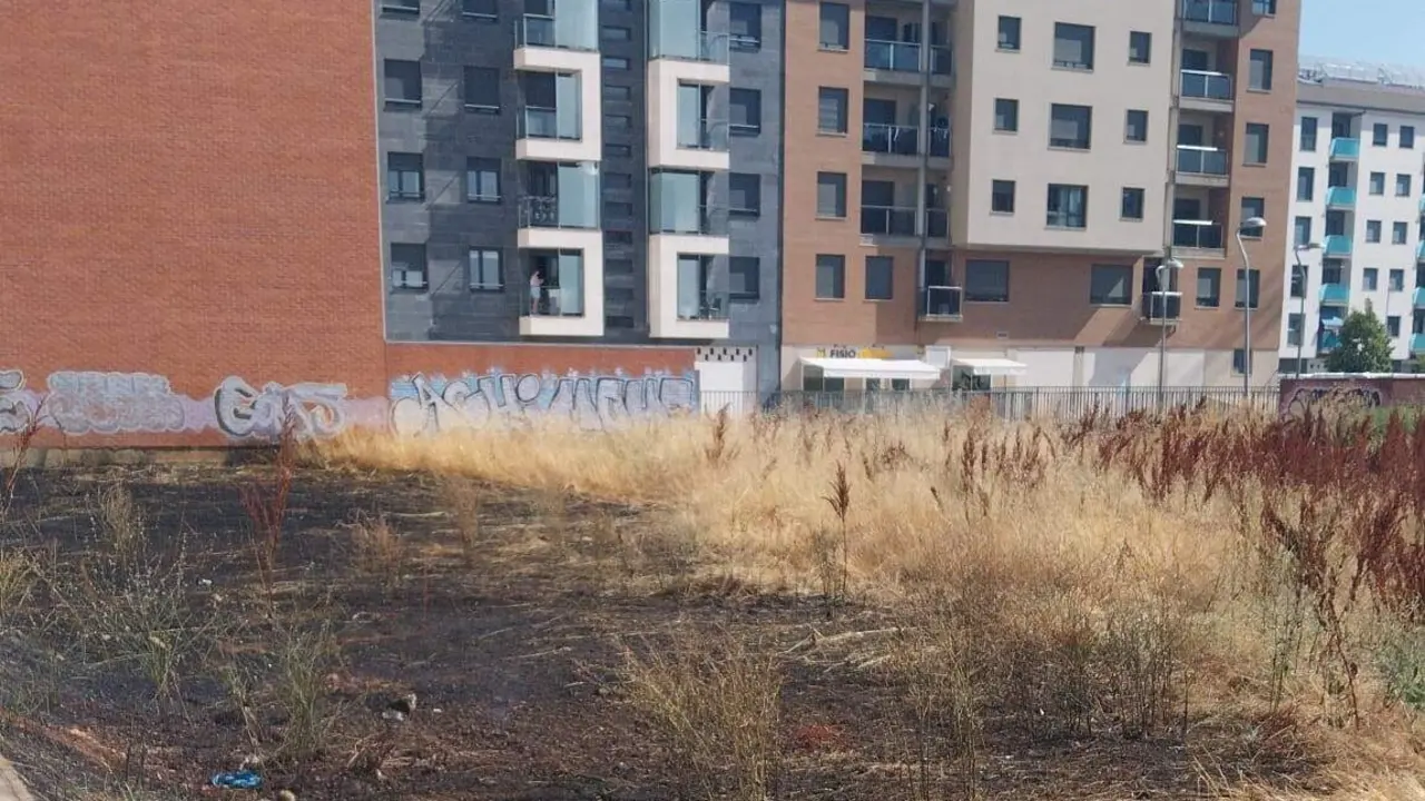 Incendio en La Lastra (3)