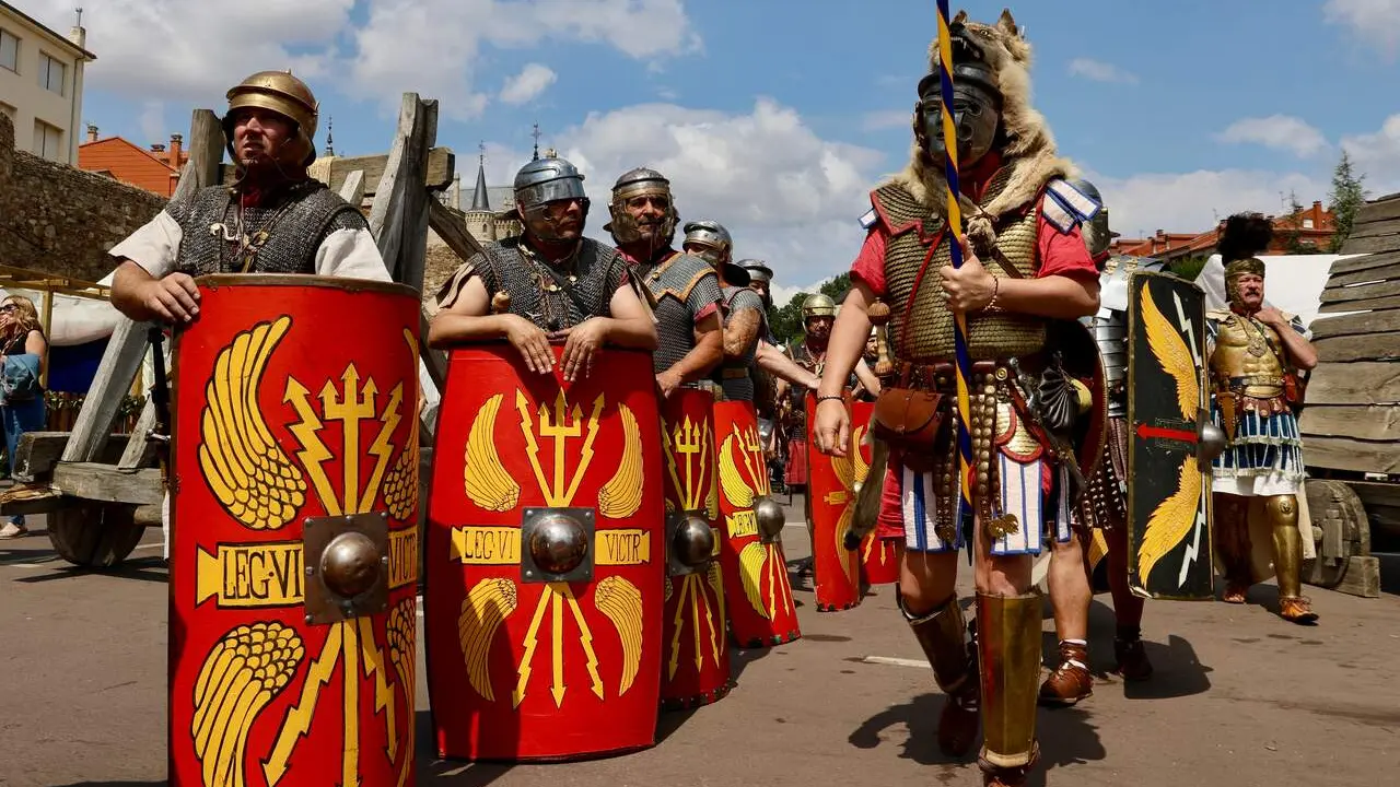 Astorga celebra la XL edici&oacute;n de su fiesta de Astures y Romanos, con campamentos, desfile de tropas romanas y talleres