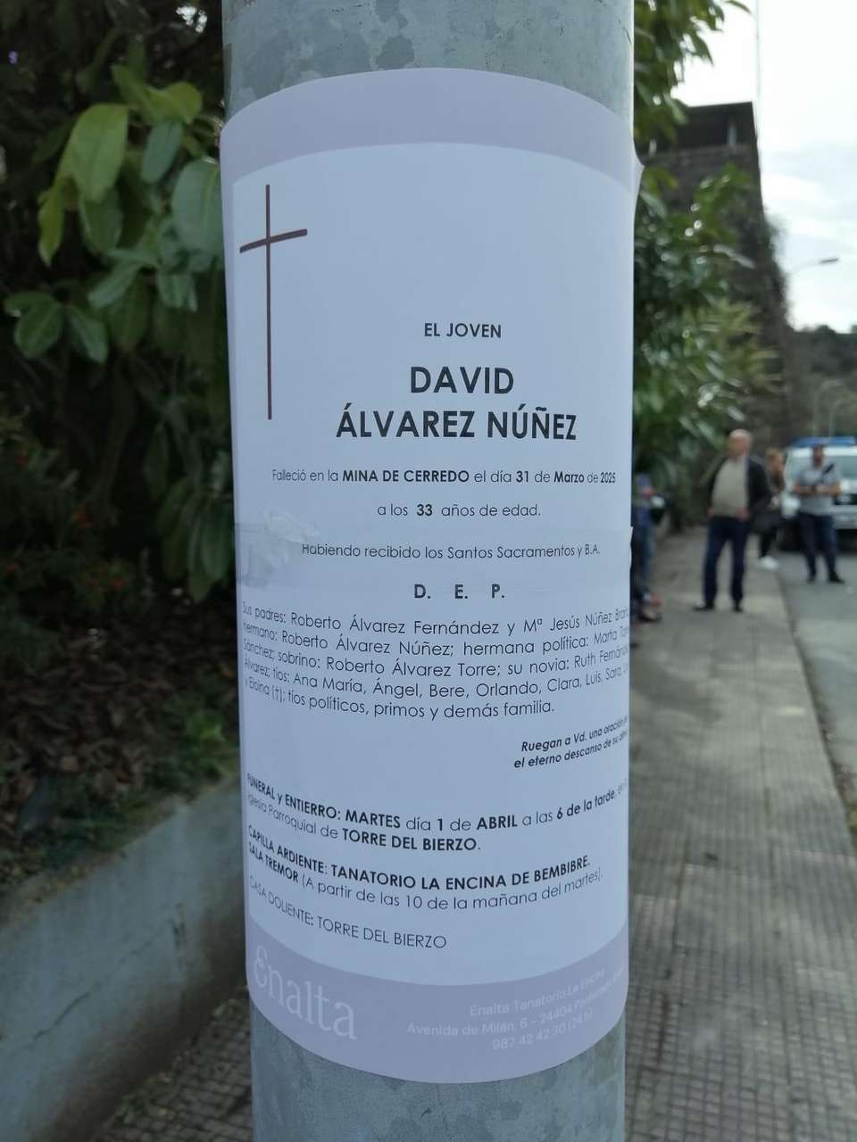 Esquela de David Álvarez en Torre del Bierzo este martes. / LEON24HORAS