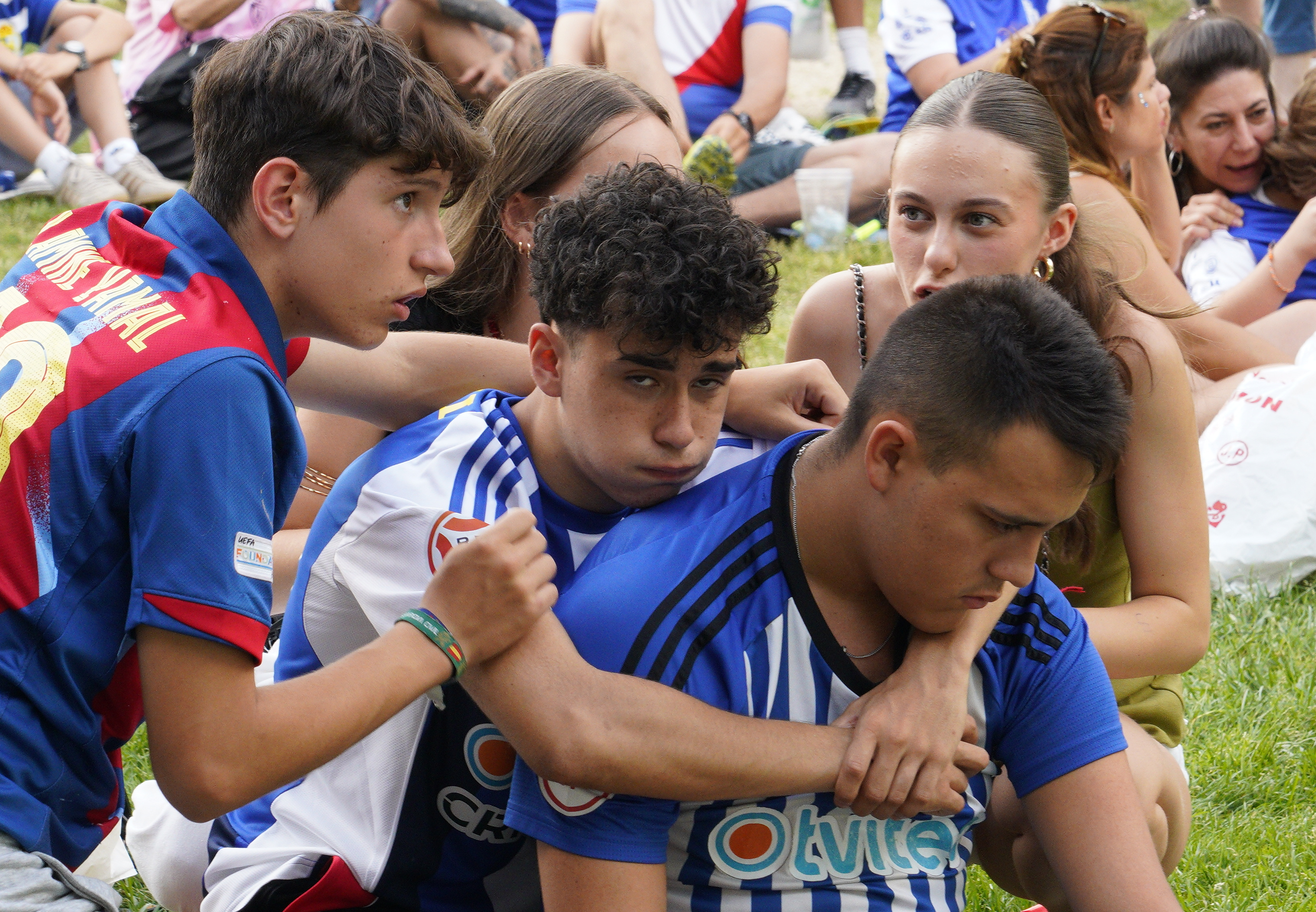 Aficionados de la S.D. Ponferradina durante la derrota en la final del play off de ascenso a segunda división contra el Celta Fortuna. César Sánchez. Ical