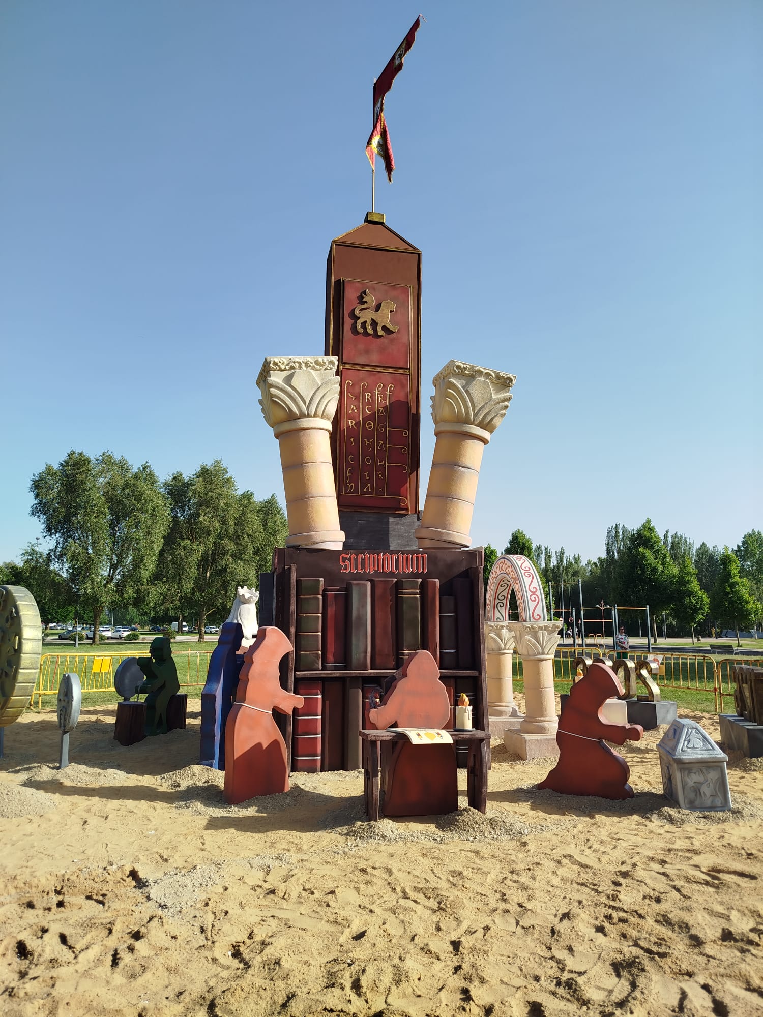Hoguera de San Juan 2026 en León en honor a la Reina Urraca I (3)