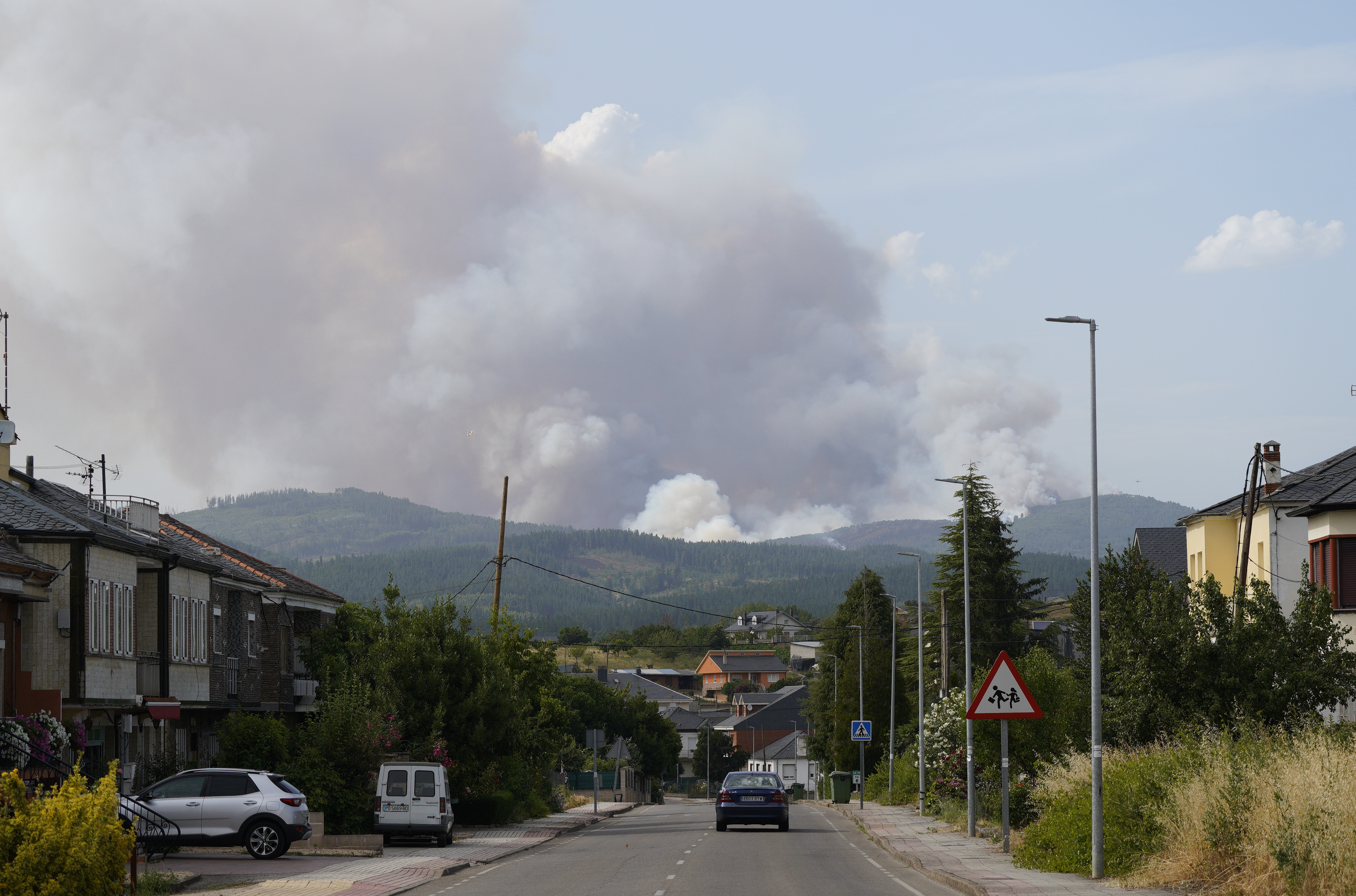 Incendio en la localidad de San Vicente de Arganza (León). César Sánchez. Ical
