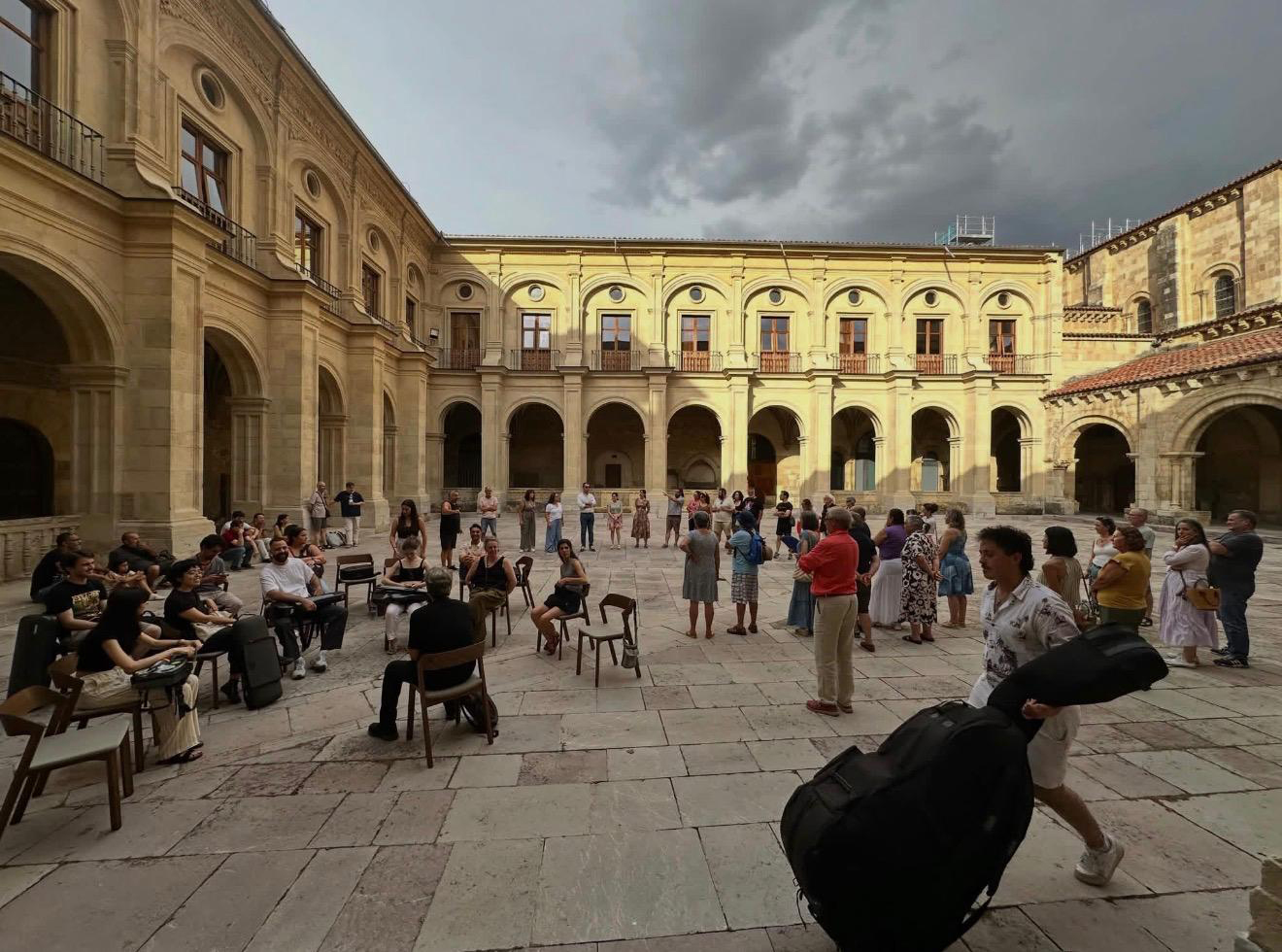 Últimos preparativos para el estreno la ópera Urraca I.