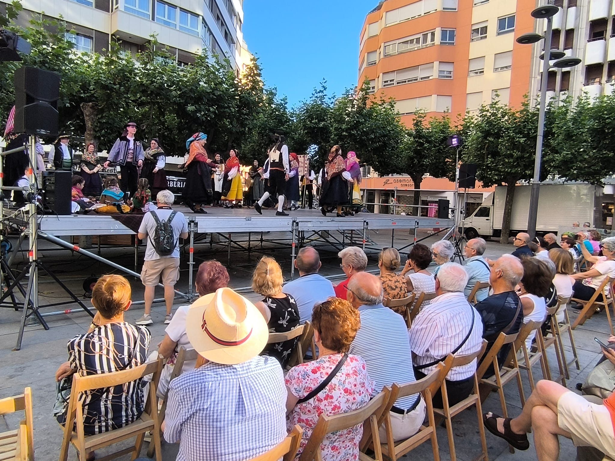 Bailes regionales Andadura  (7)