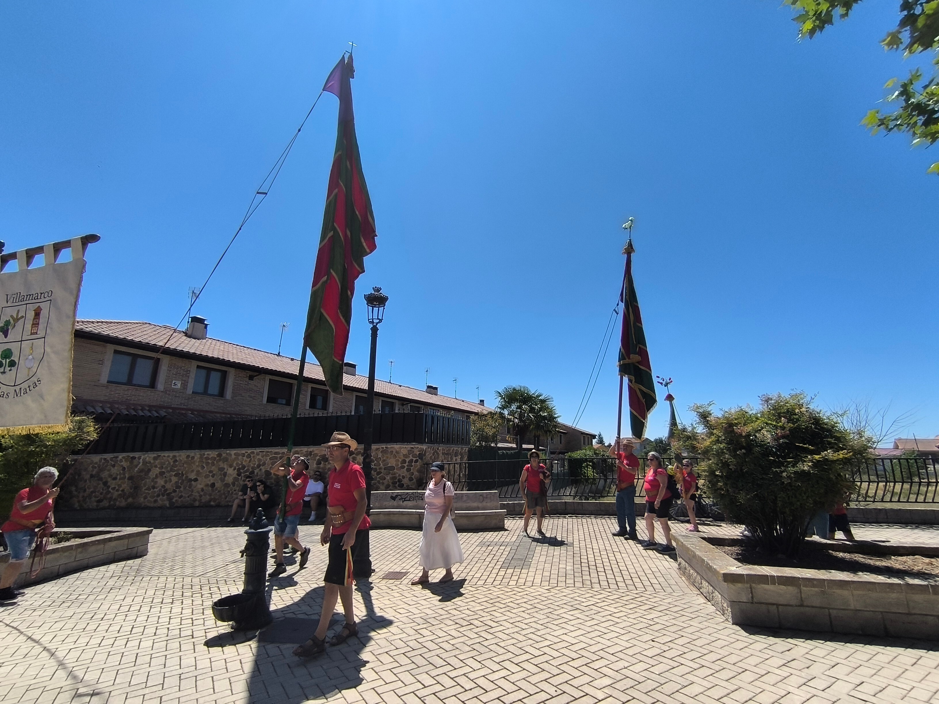 Fiestas de Sariegos. Pendonada y procesión. León24horas