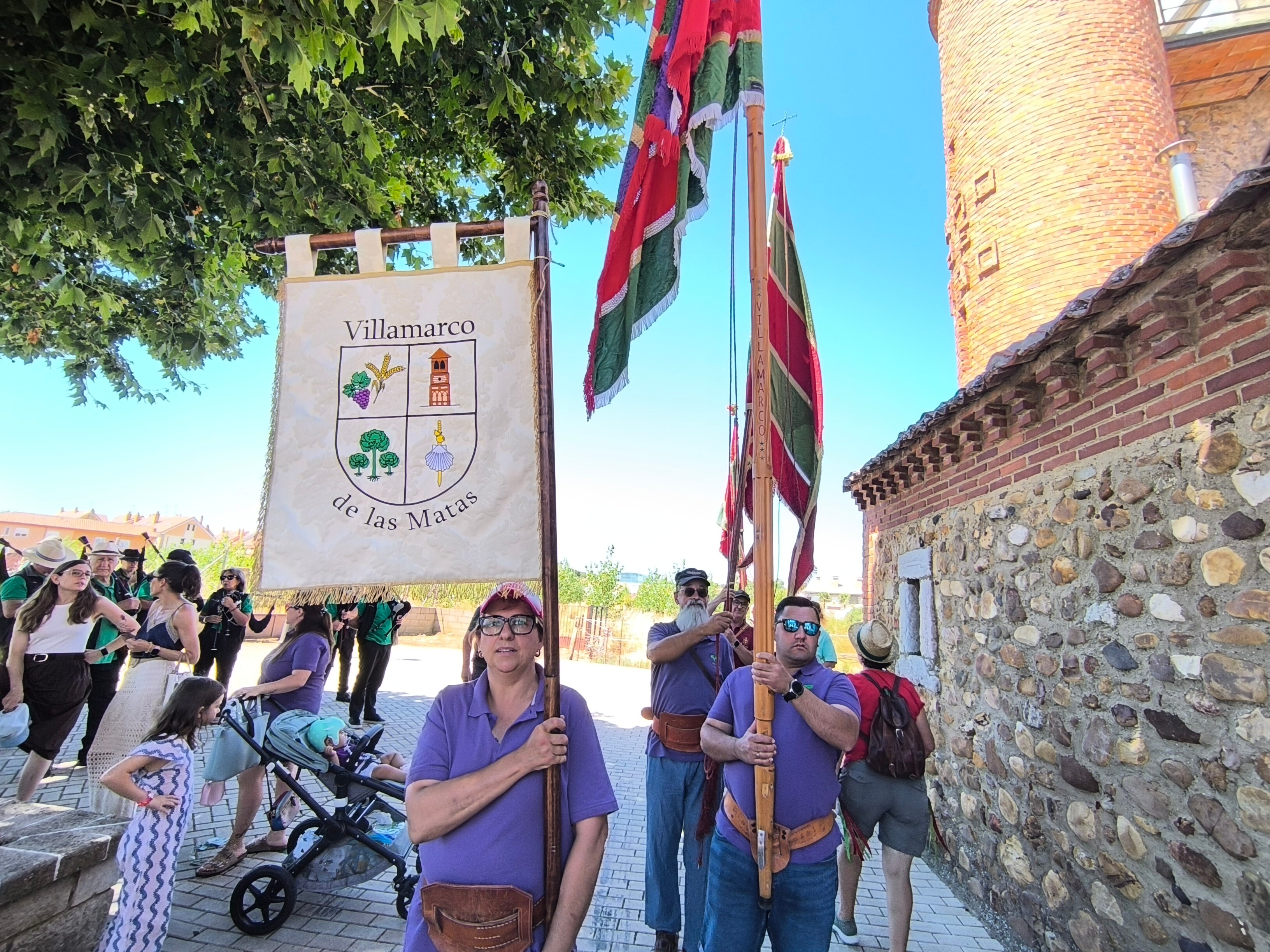 Fiestas de Sariegos. Pendonada y procesión. León24horas