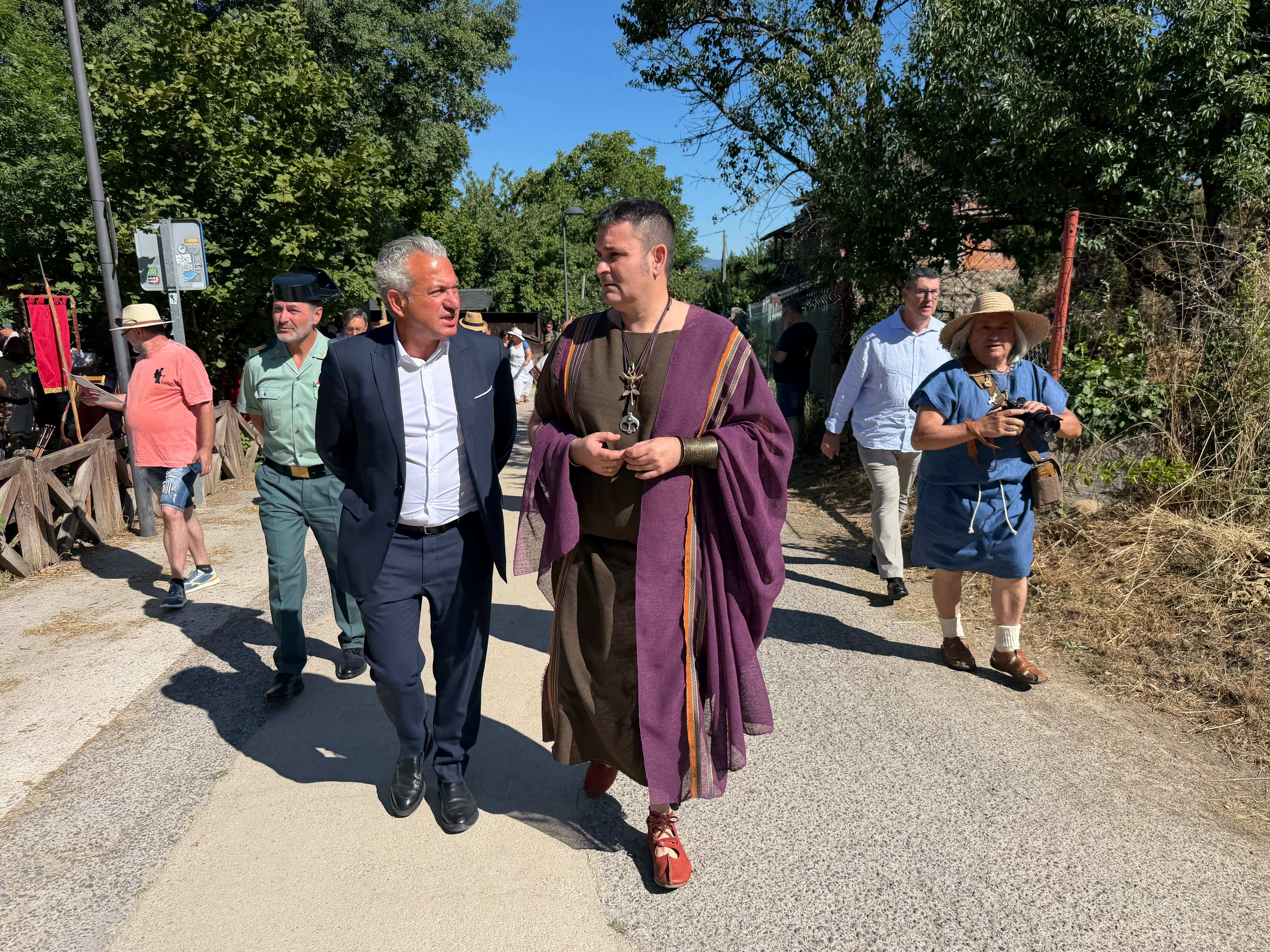 El delegado del Gobierno en Castilla y León, Nicanor Sen, participa en el III Lvdvs Avrvm, en el Centro de Recepción de Visitantes de Las Médulas (León)