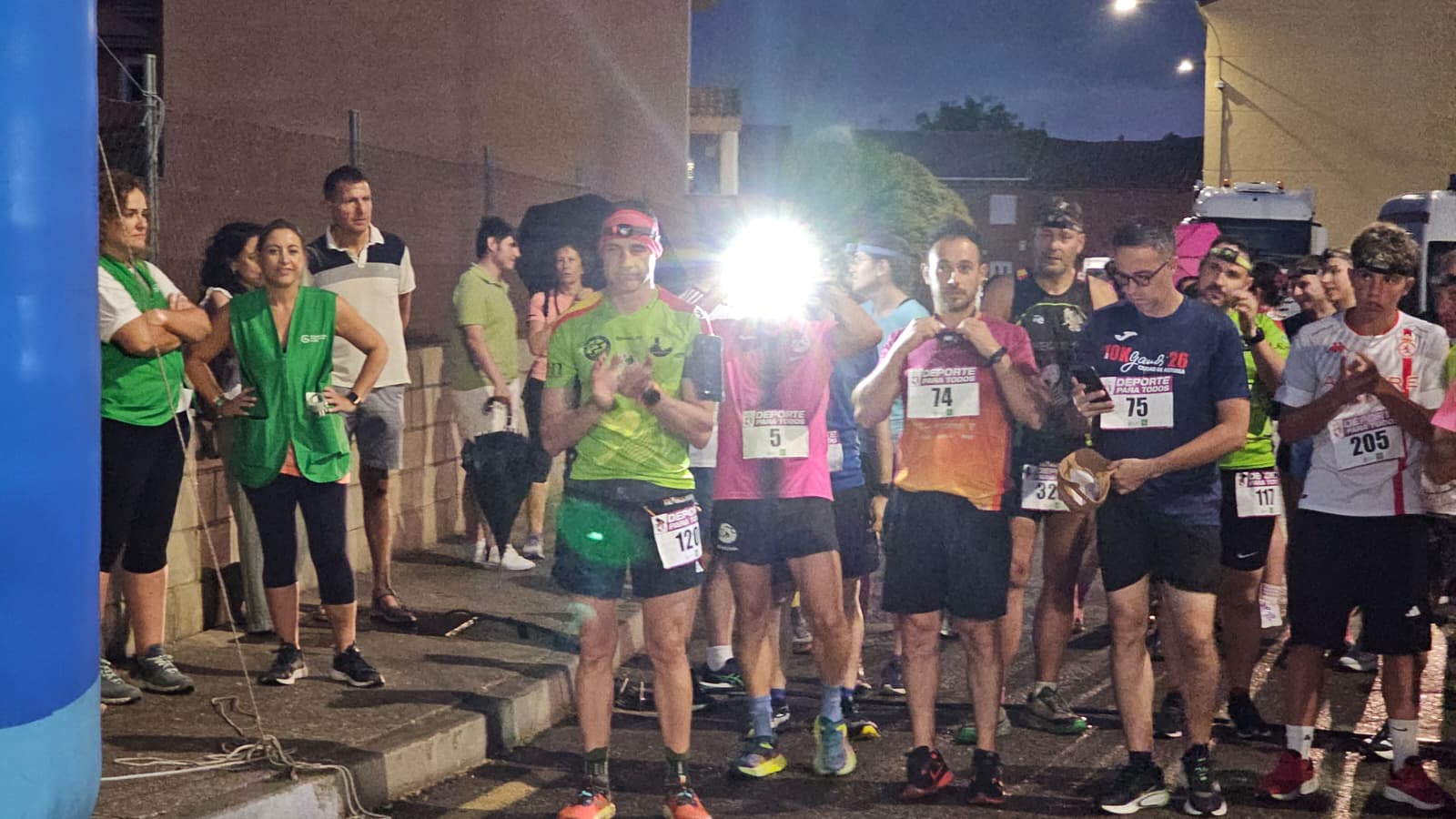 cross nocturno Azadinos 2026. León24horas (14)