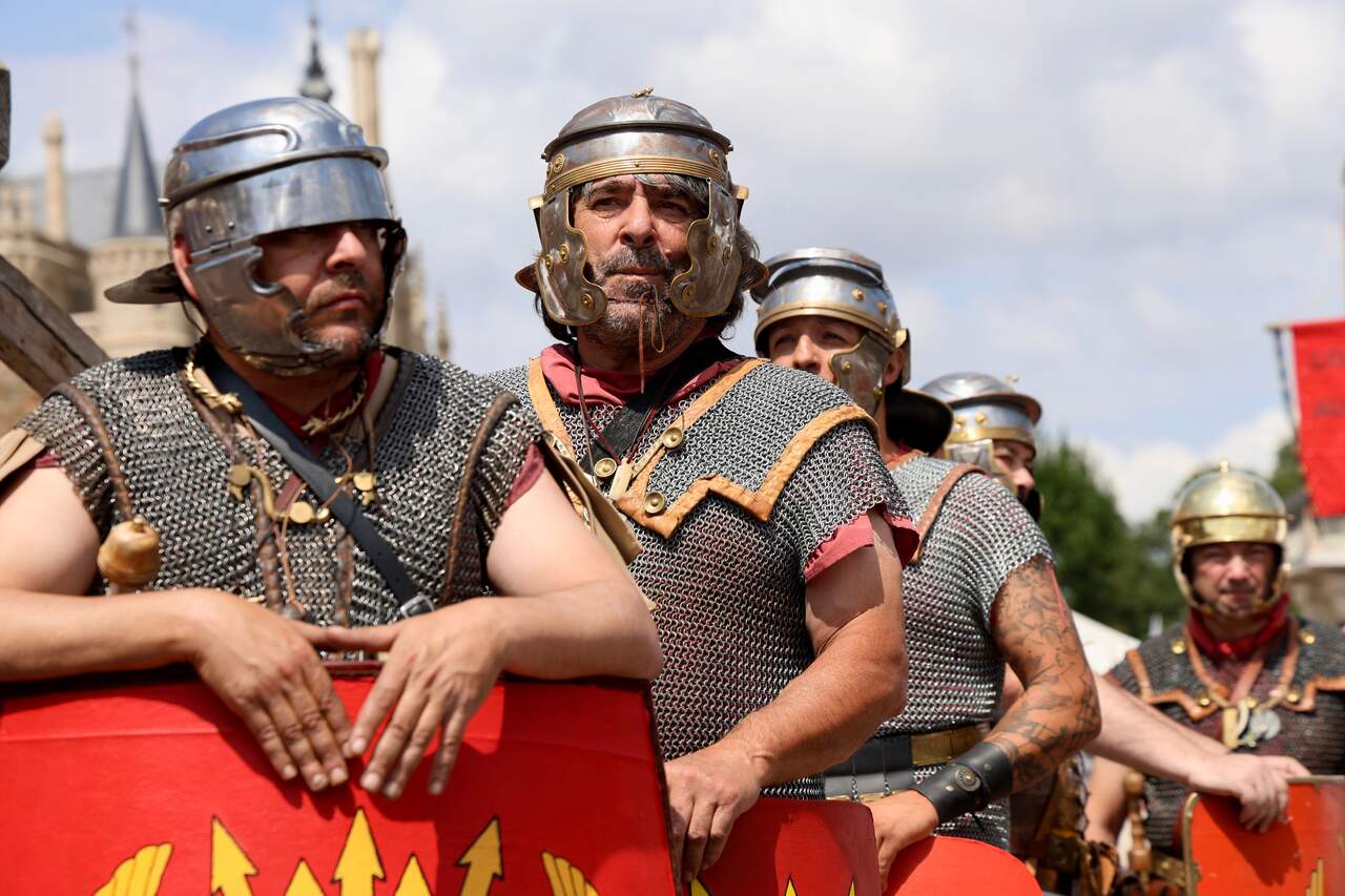 Astorga celebra la XL edición de su fiesta de Astures y Romanos, con campamentos, desfile de tropas romanas y talleres